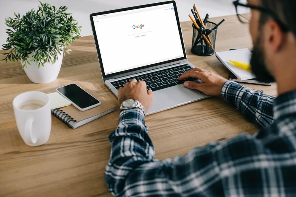 Comment améliorer la visibilité d’une petite entreprise sur Google ?